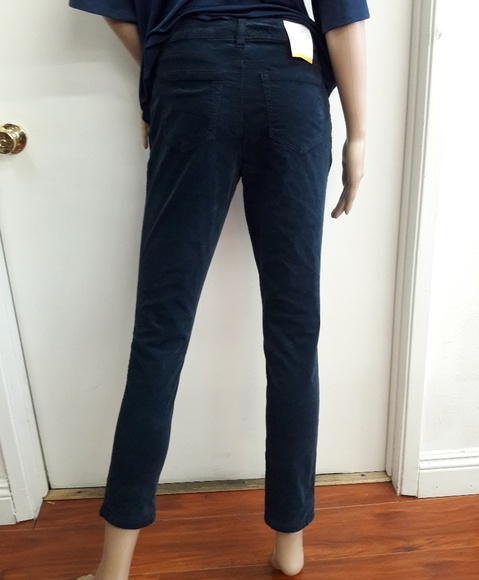 Style & Co - Picture 3 of 4